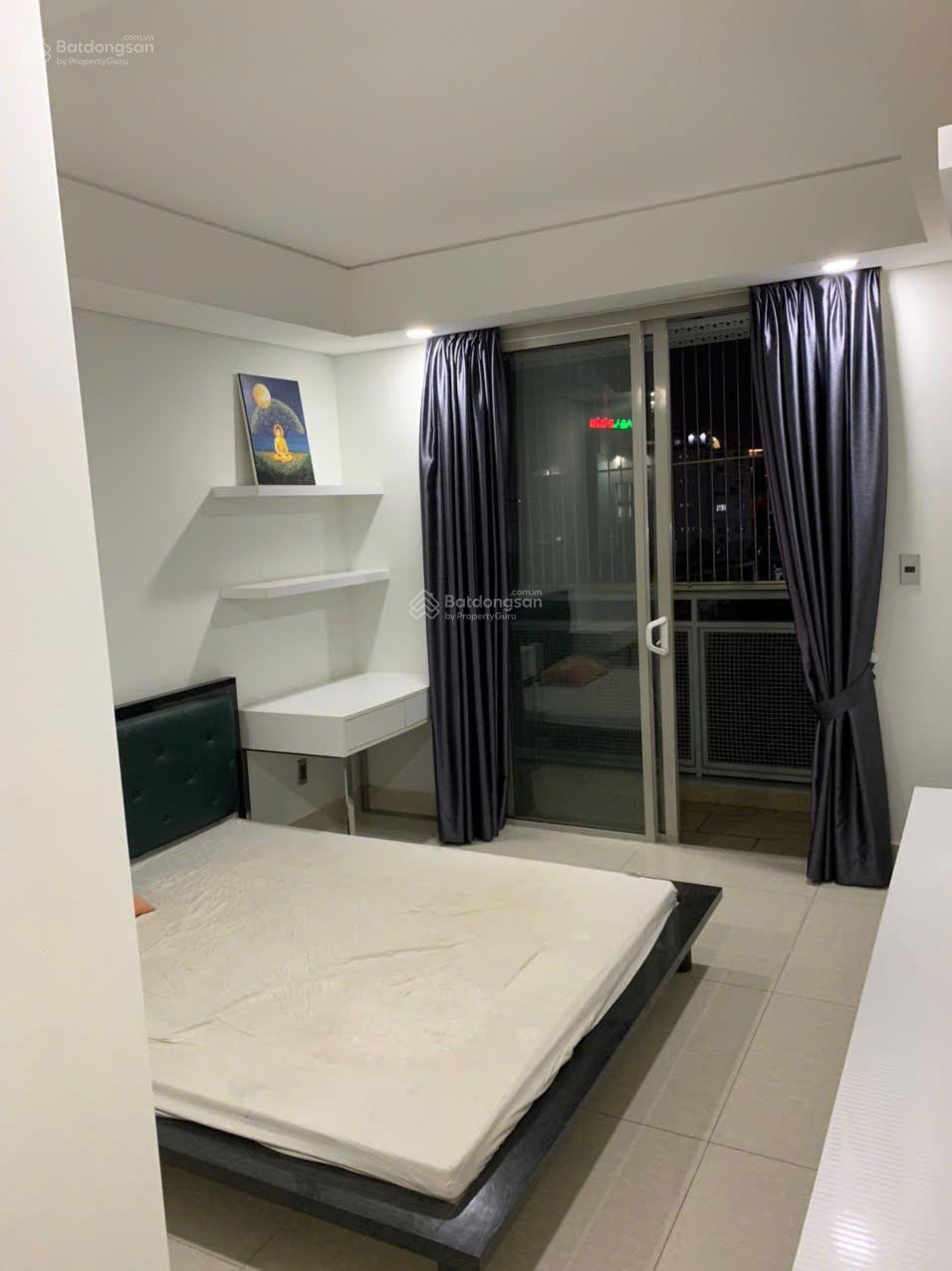 Cho thuê căn hộ chung cư Botanic, 2 phòng ngủ, nội thất cao cấp giá 16 triệu/tháng