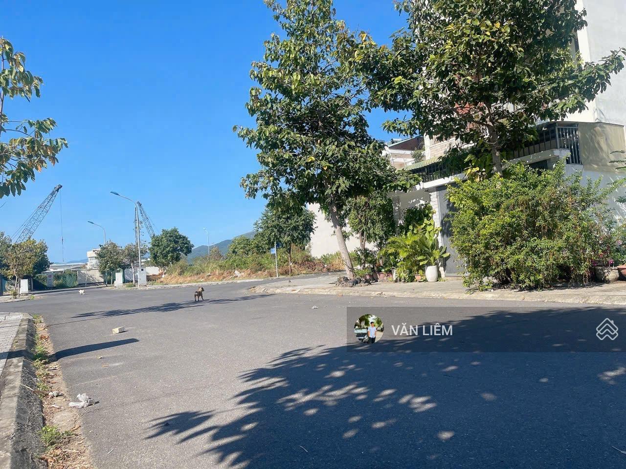 BÁN LÔ ĐẤT AN BÌNH TÂN - PHƯỚC LONG - 113,4m2 - Giá 8 Tỷ Diện tích : 113,4m2 Hướng : Đông Nam