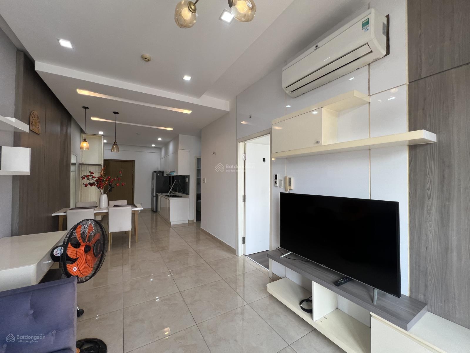 Bán CH Luxcity, 4,3 tỷ, 68m2, 2PN, 2WC tại Huỳnh Tấn Phát, Q7, giá cực chất