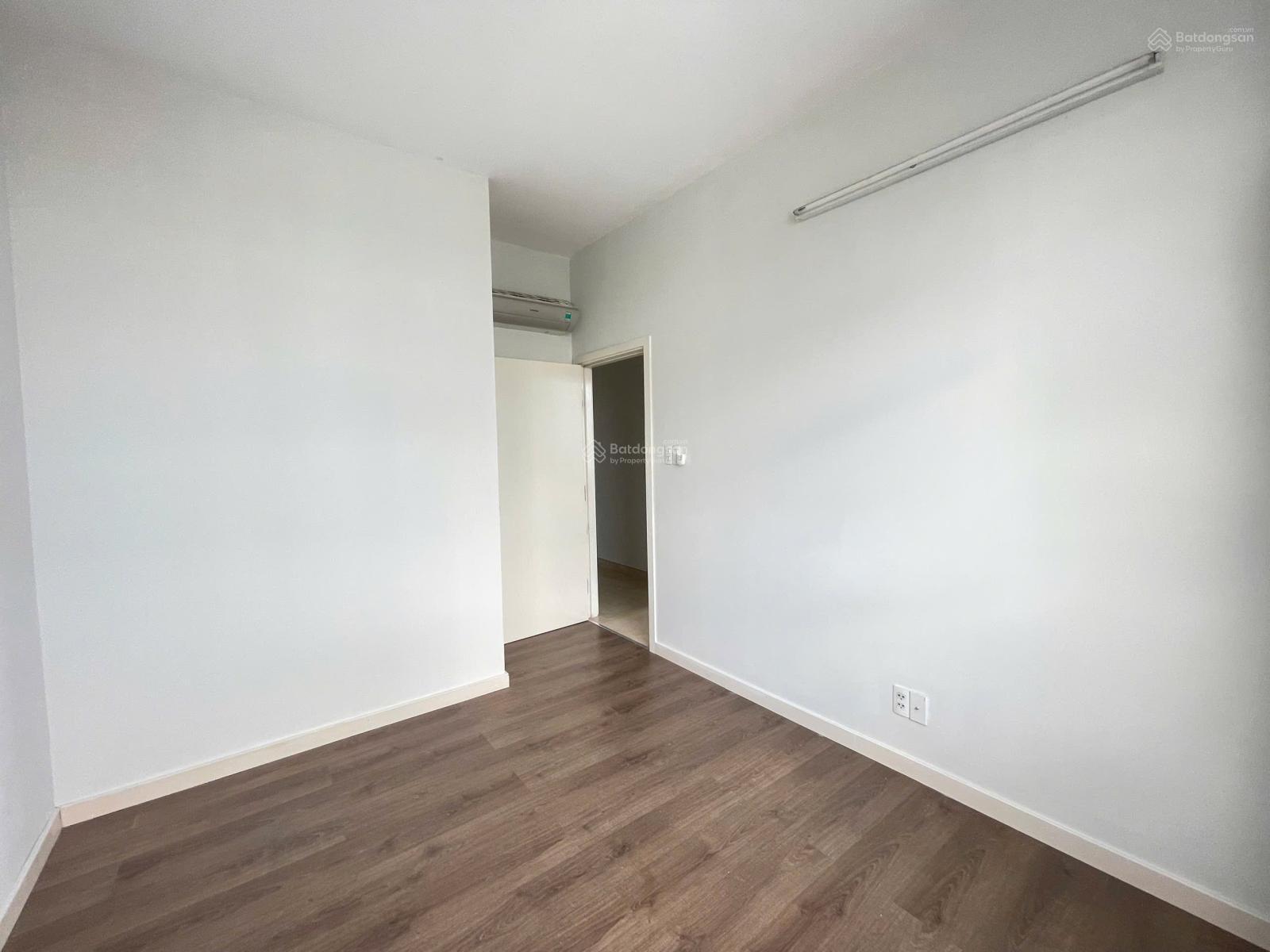 Cho thuê gấp CH Luxcity, 85m2, 12 triệu, 3PN, 2WC, Bình Thuận, Q7, HCM Cho thuê gấp CH Luxcity, 85m2, 12 triệu, 3PN, 2WC, Bình Thuận, Q7, HCM