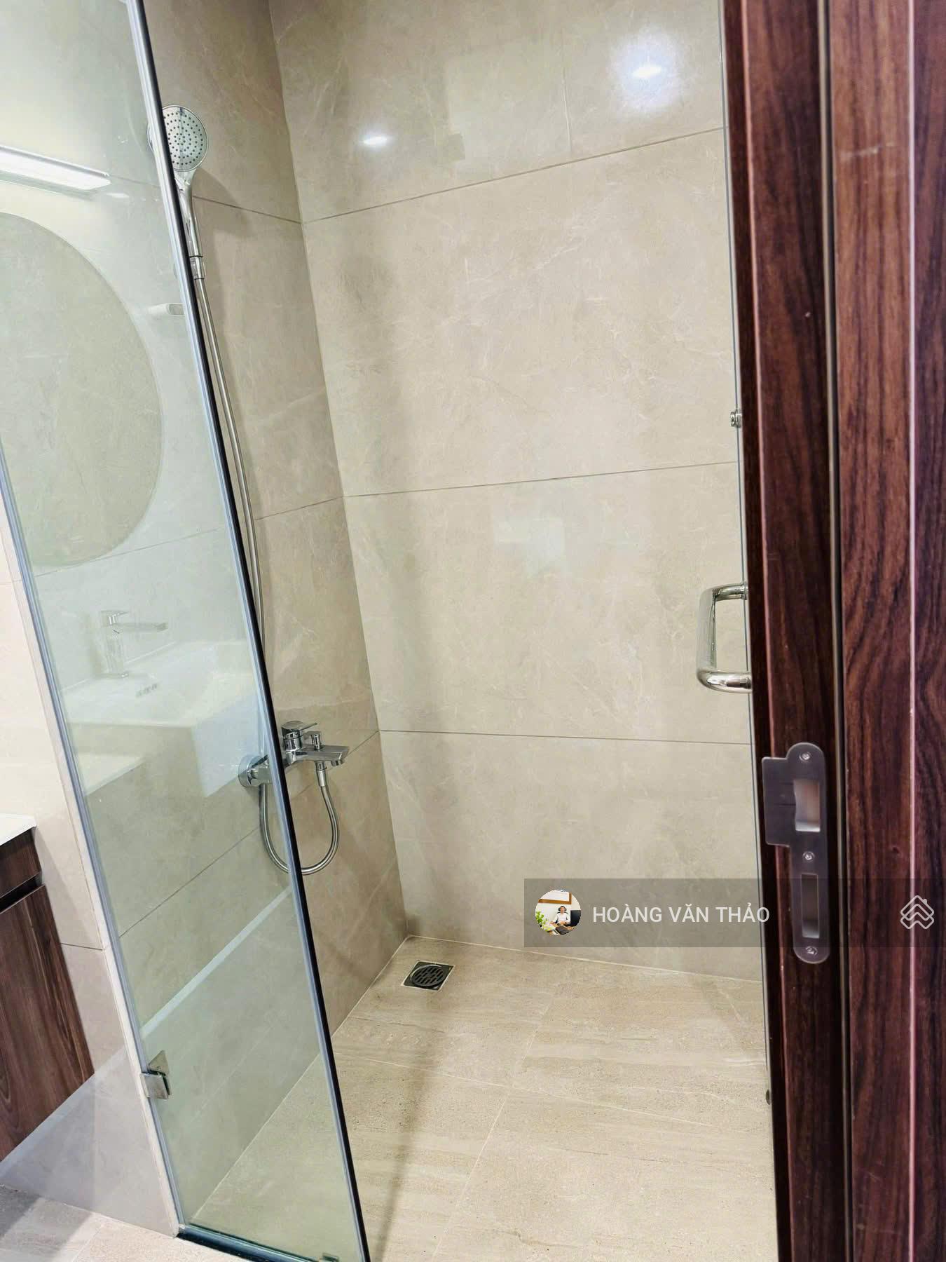 Cho thuê căn hộ 2PN 2WC đồ cơ bản tại Masteri Waterfront, chỉ với 9.5tr/tháng bao phí dịch vụ