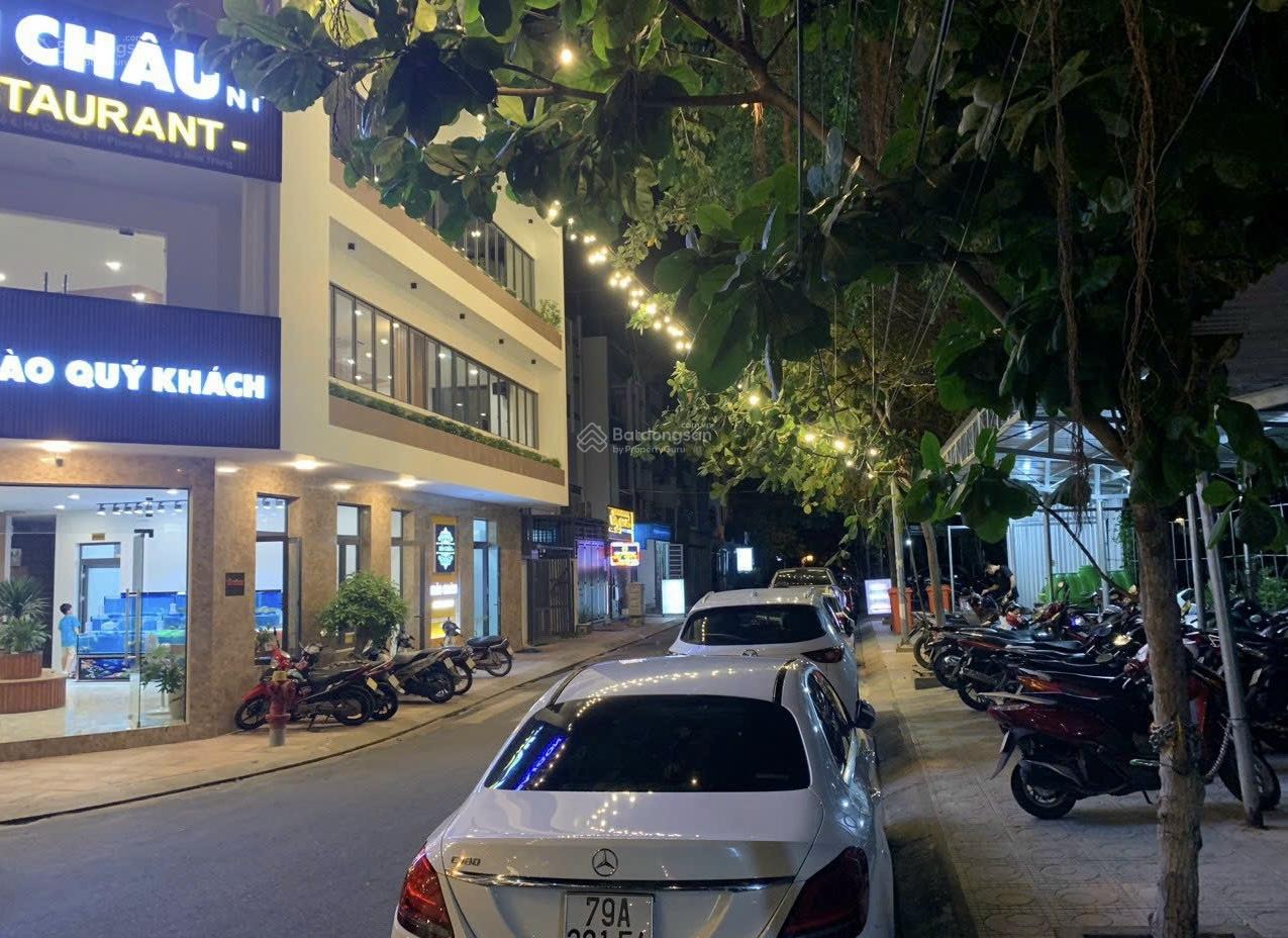 Cần cho thuê mặt bằng kinh doanh mô hình nhà hàng có sẵn trang thiết bị khu đô thị Hà Quang 2 Cần cho thuê mặt bằng kinh doanh mô hình nhà hàng có sẵn trang thiết bị khu đô thị Hà Quang 2