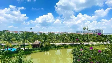 Bán nhanh BT Hoa Sữa 02 - 08 hướng ĐB 200.5m2 xây dựng 412m2 view vườn hoa lớn sông miên man 60.5tỷ