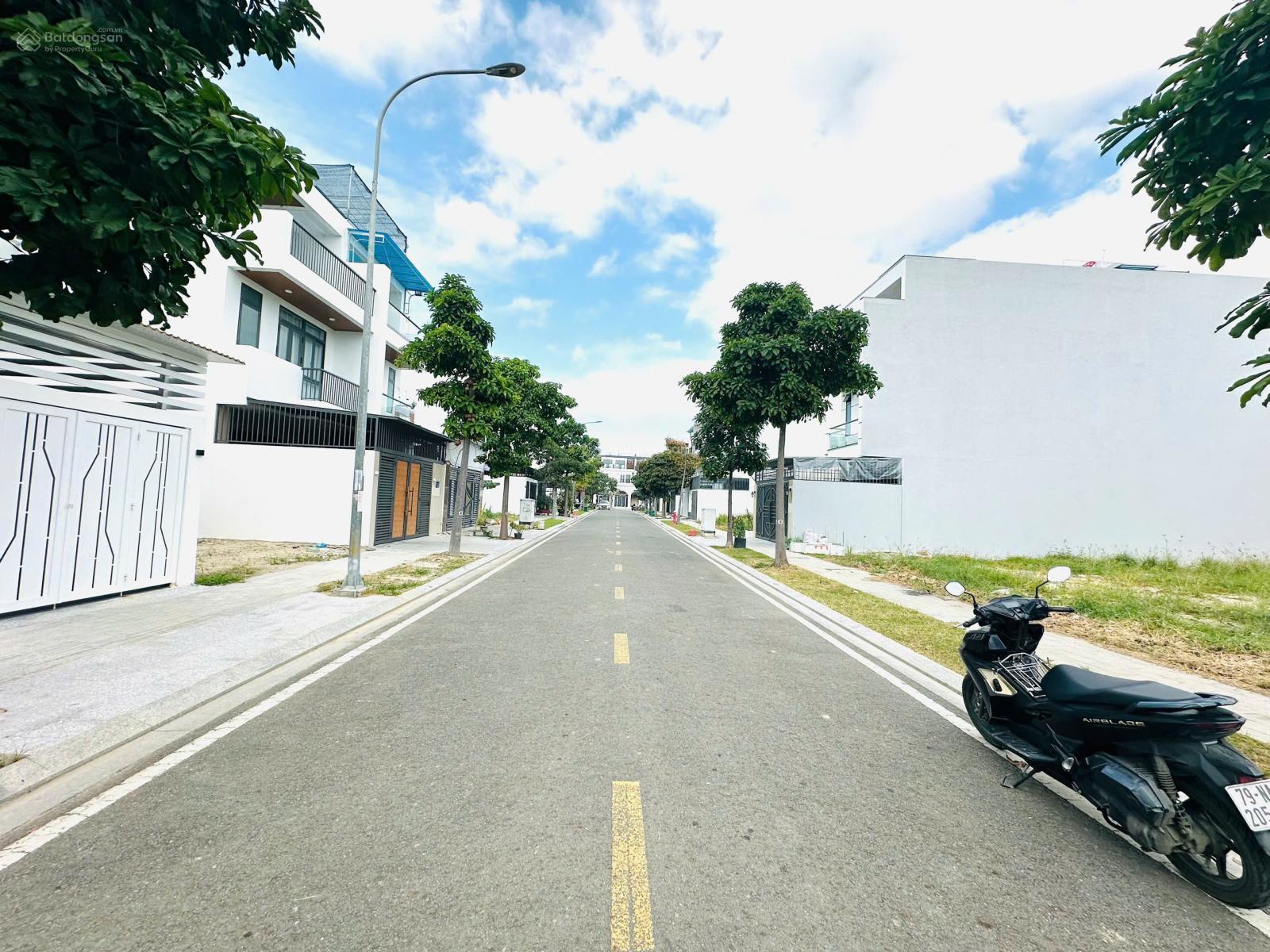 LÔ ĐẸP ĐƯỜNG THÔNG KHÔNG VƯỚNG TỦ ĐIỆN ĐƯỜNG SỐ 73 KĐT AN KHÁNH, GÓI 7 MỸ GIA CHỈ 5,3 TỶ BAO CỌC