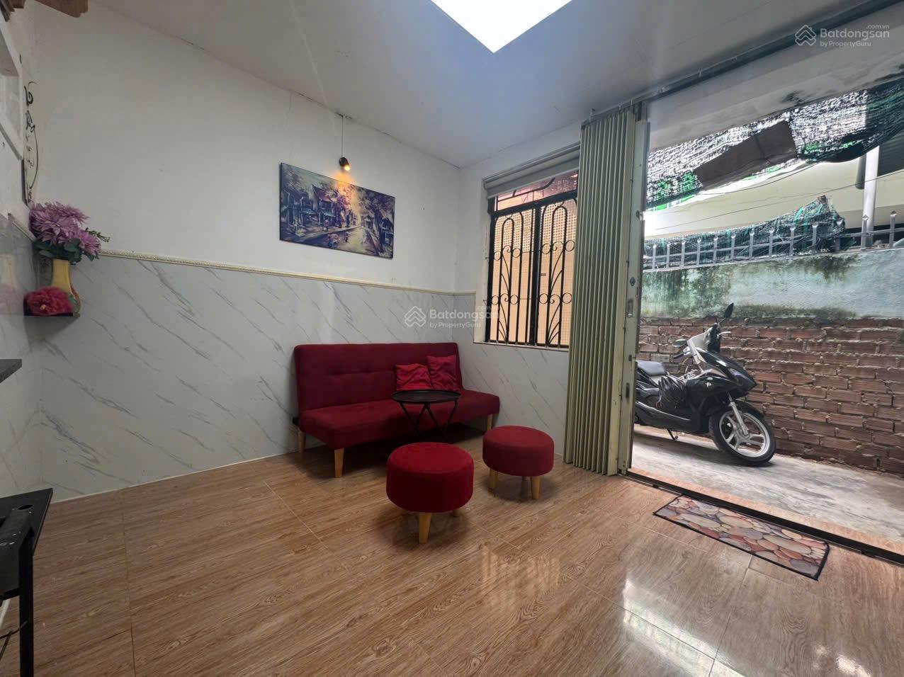 Bán nhà chỉ 1tỷ550tr trung tâm Nha Trang gần cầu Hà Ra chợ Đầm gần biển