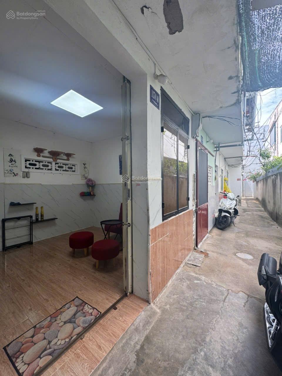 Bán nhà chỉ 1tỷ550tr trung tâm Nha Trang gần cầu Hà Ra chợ Đầm gần biển