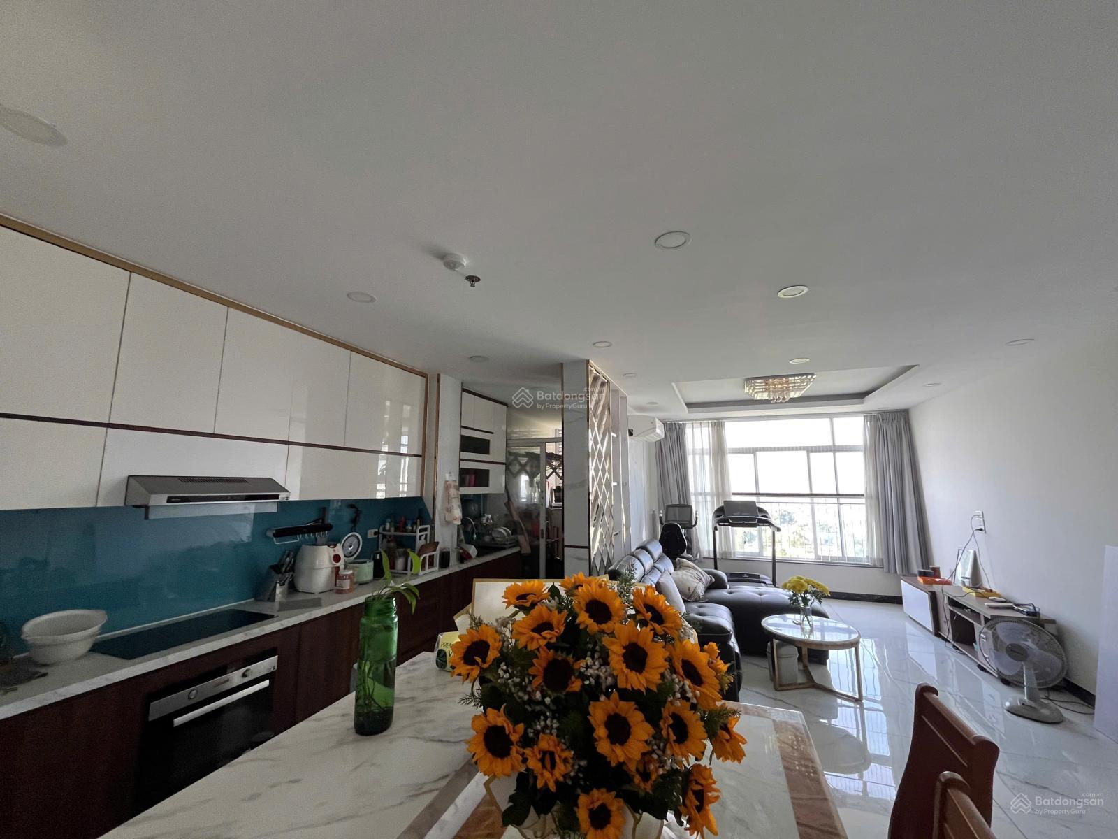 CHO THUÊ CĂN HỘ PETROLAND MAI CHÍ THỌ Q2 (150m, 3pn, full giá 19tr/th) Ban công lớn, phí quản lý rẻ