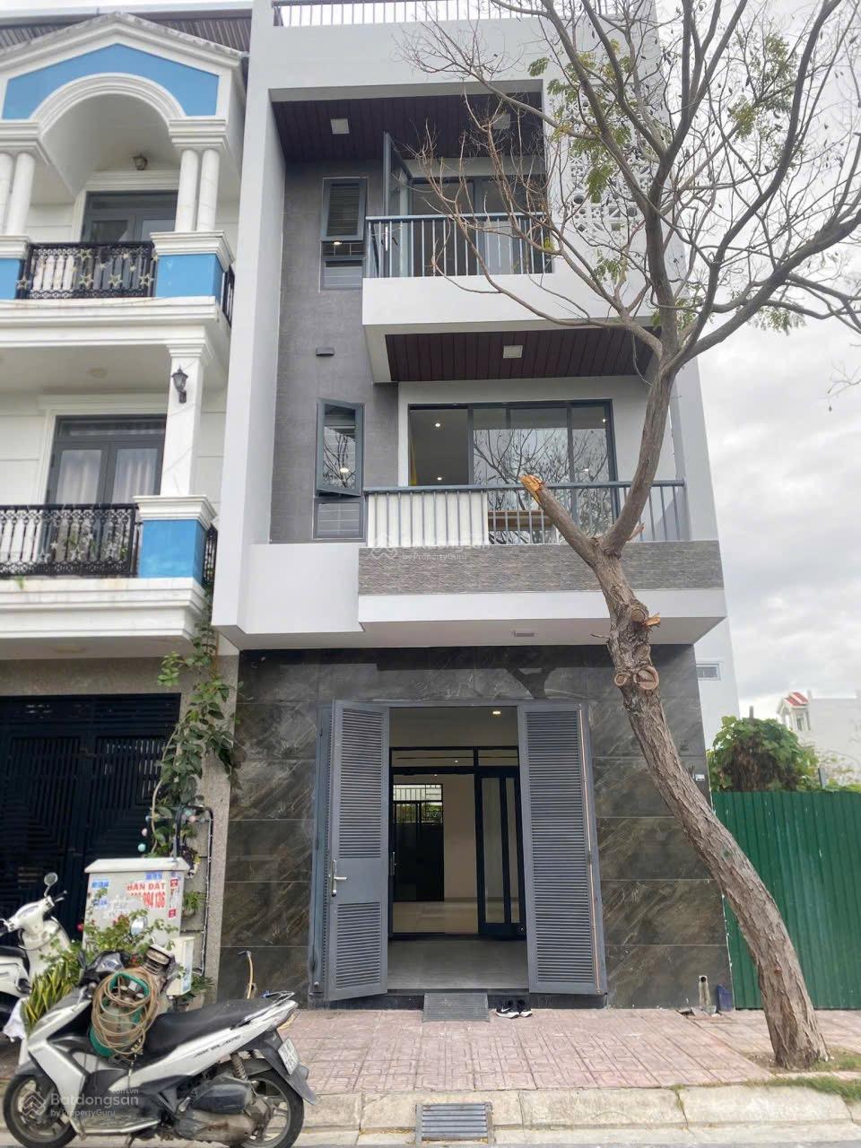 Giá tốt nhất thị trường 8 tỷ nhà 3tầng 1tum Hà Quang 1 Nam Nha Trang