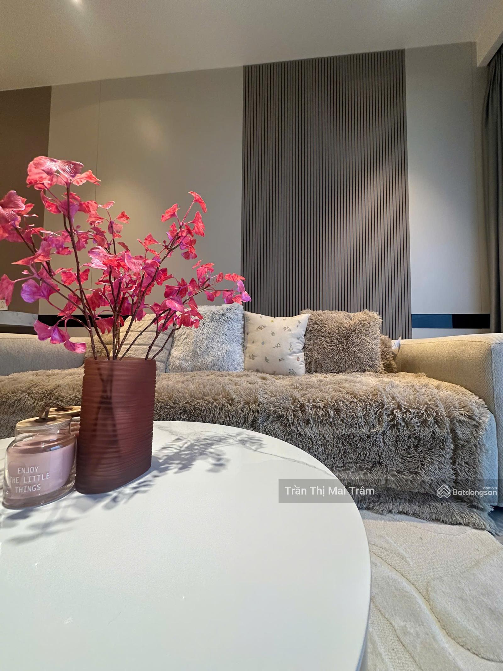 Đang trống sẵn căn 129m2, 3 phòng ngủ nhà đẹp cho thuê ở The Crest chỉ 110 triệu Đang trống sẵn căn 129m2, 3 phòng ngủ nhà đẹp cho thuê ở The Crest chỉ 110 triệu