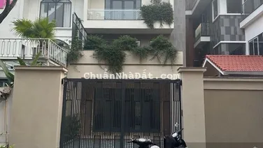 BÁN BIỆT THỰ CẦU GIẤY - LÀNG QUỐC TẾ THĂNG LONG - MẶT TIỀN LỚN - THOÁNG - Ở & KINH DOANH ĐẲNG CẤP