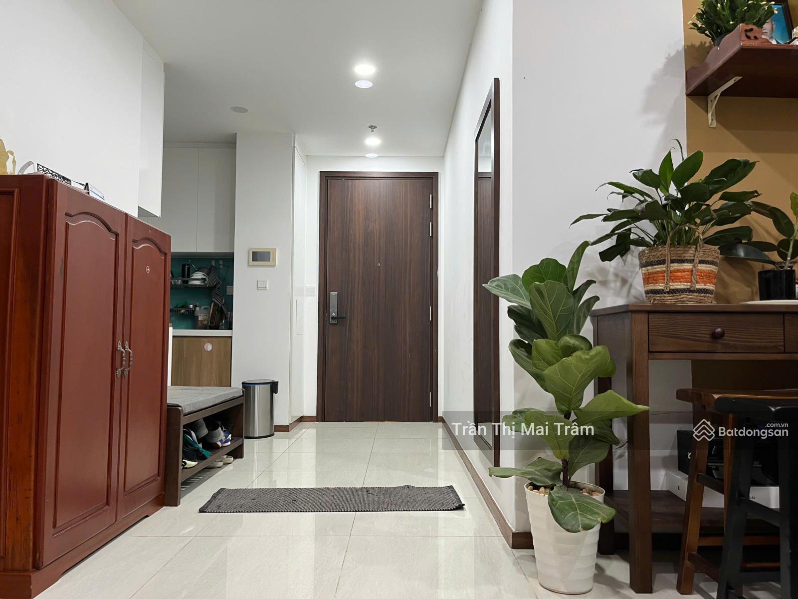 Sắp trống sẵn căn 2 phòng ngủ, 80m2 đủ nội thất cao cấp chỉ 19 triệu ở One Verandah Sắp trống sẵn căn 2 phòng ngủ, 80m2 đủ nội thất cao cấp chỉ 19 triệu ở One Verandah