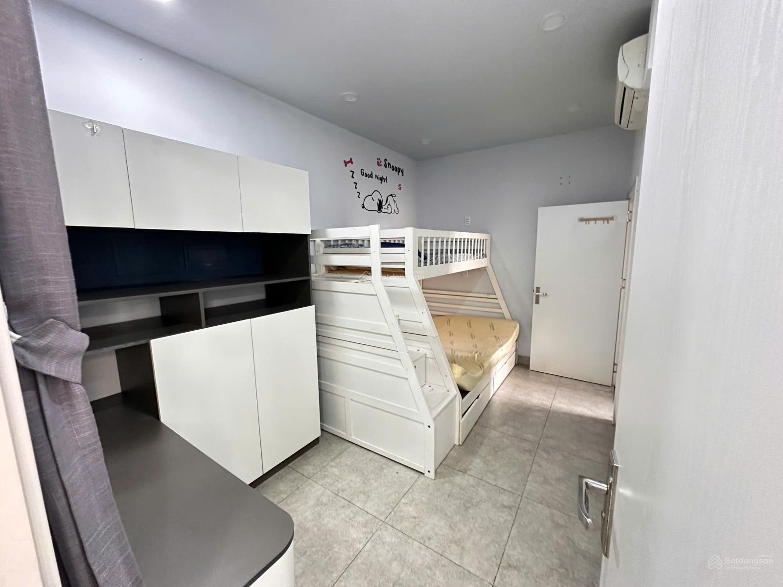 Bán căn hộ chung cư Sky Garden 71m2 giá 5.1 tỷ