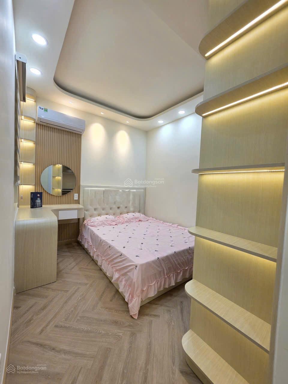 Cần bán Sky Garden 3, PMH, Q7, 72m, 3PN, 2WC, 6ty590, thuê 32tr, nhà đẹp lung linh, khu an ninh