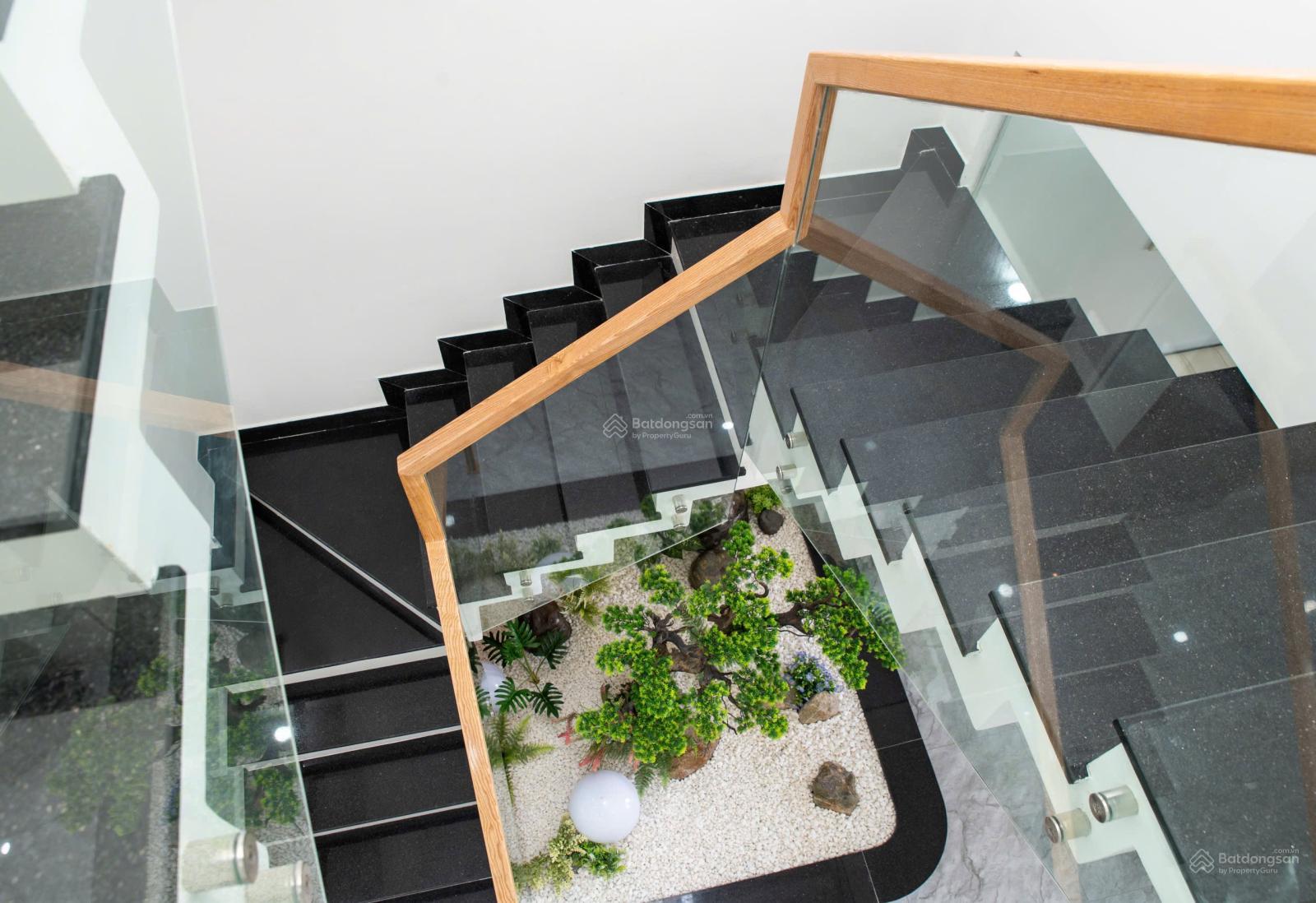 Nhà mới 100% Gói 4 Mỹ Gia 4PN khép kín, full nội thất, đường 18m