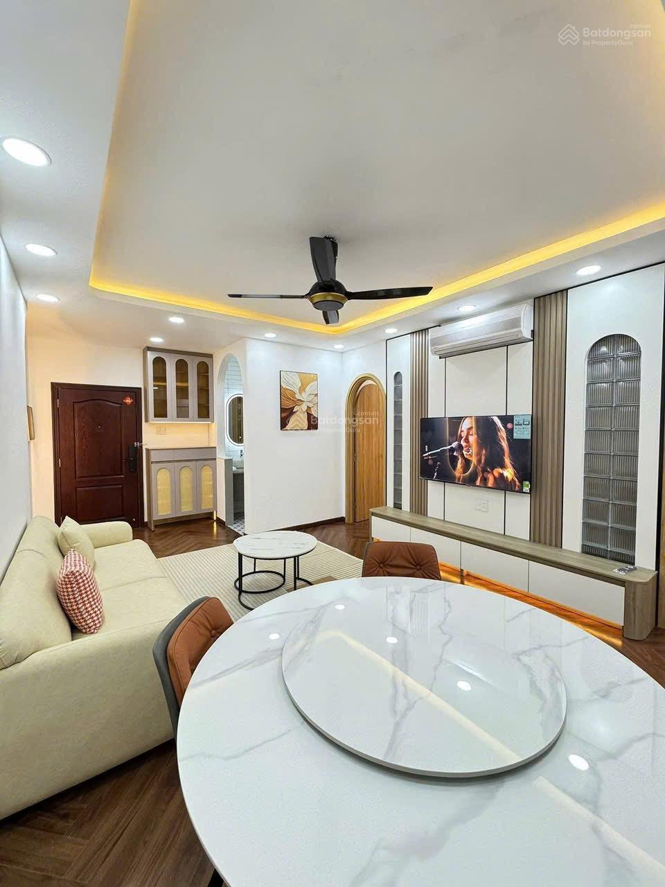 Cần bán Hưng Vượng 3, PMH, Q7, TPHCM, 74m, 3PN, 2WC, 5ty7, nhà đẹp, khu an ninh, thân thiện