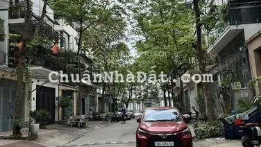 Chính chủ bán rẻ nhất Văn Phú 77m2, 4,5 tầng gần La Casta