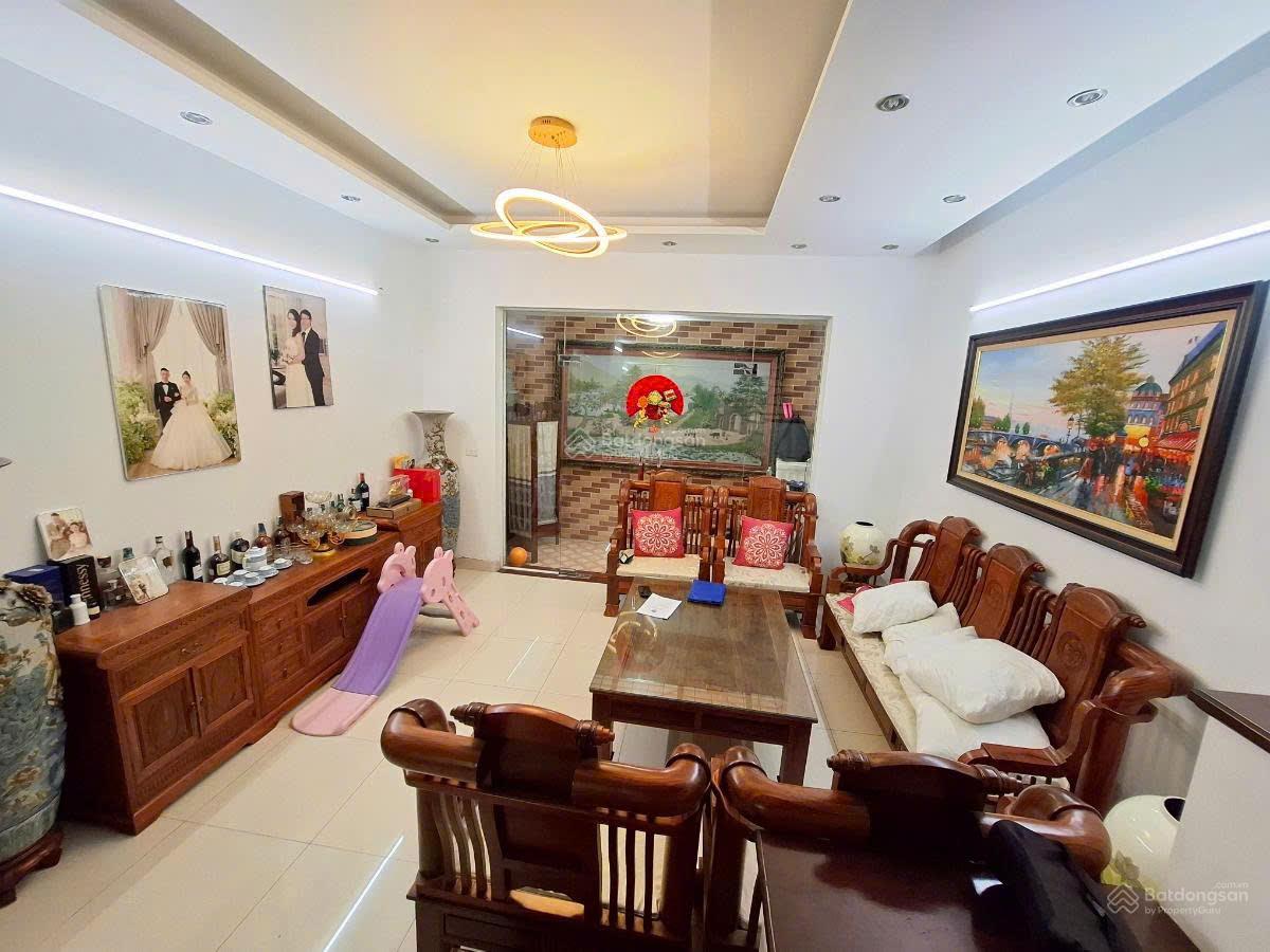 Chính chủ giảm 2 tỷ bán nhà KĐT Văn Khê 82,5m2, 5 tầng, MT 5m