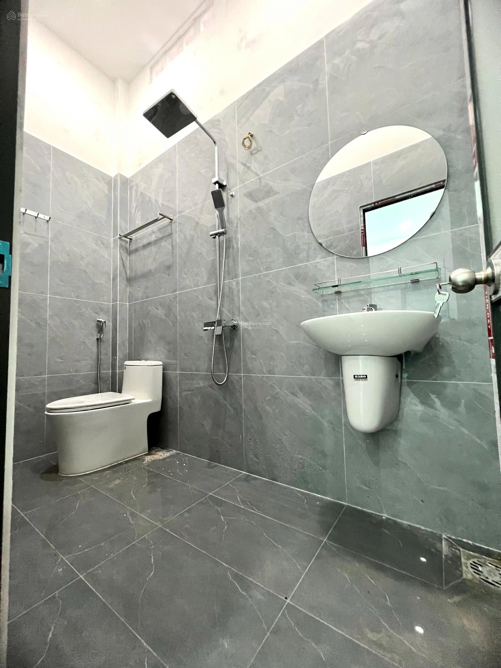 NHÀ ĐẸP ĐƯỜNG LƯU HỮU PHƯỚC, HÒN RỚ 1 , PHƯỜNG NAM NHA TRANG. Cách Dự Án Sun Group và Làng Đại Học