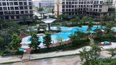 2PN góc tòa C, view trực diện hồ bơi - bán 4,5 tỷ - Sẵn Sổ Đỏ, bán gấp trước Tết