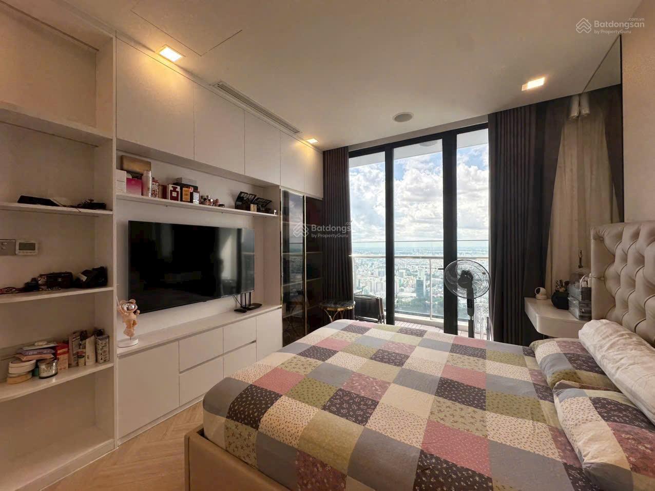 Bán 3PN 110m2 A14402 tại vinhomes golden river ba son, 26 tỷ sổ hồng nội thất cao cấp 0906 322 ***