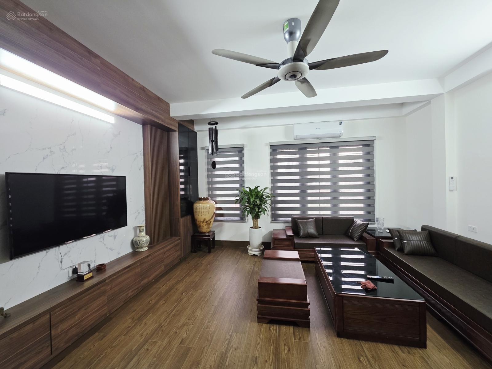 Biệt thự 16B3 Làng Việt Kiều 150m2 x 4T. Thang máy 45.5 tỷ Biệt thự 16B3 Làng Việt Kiều 150m2 x 4T. Thang máy 45.5 tỷ