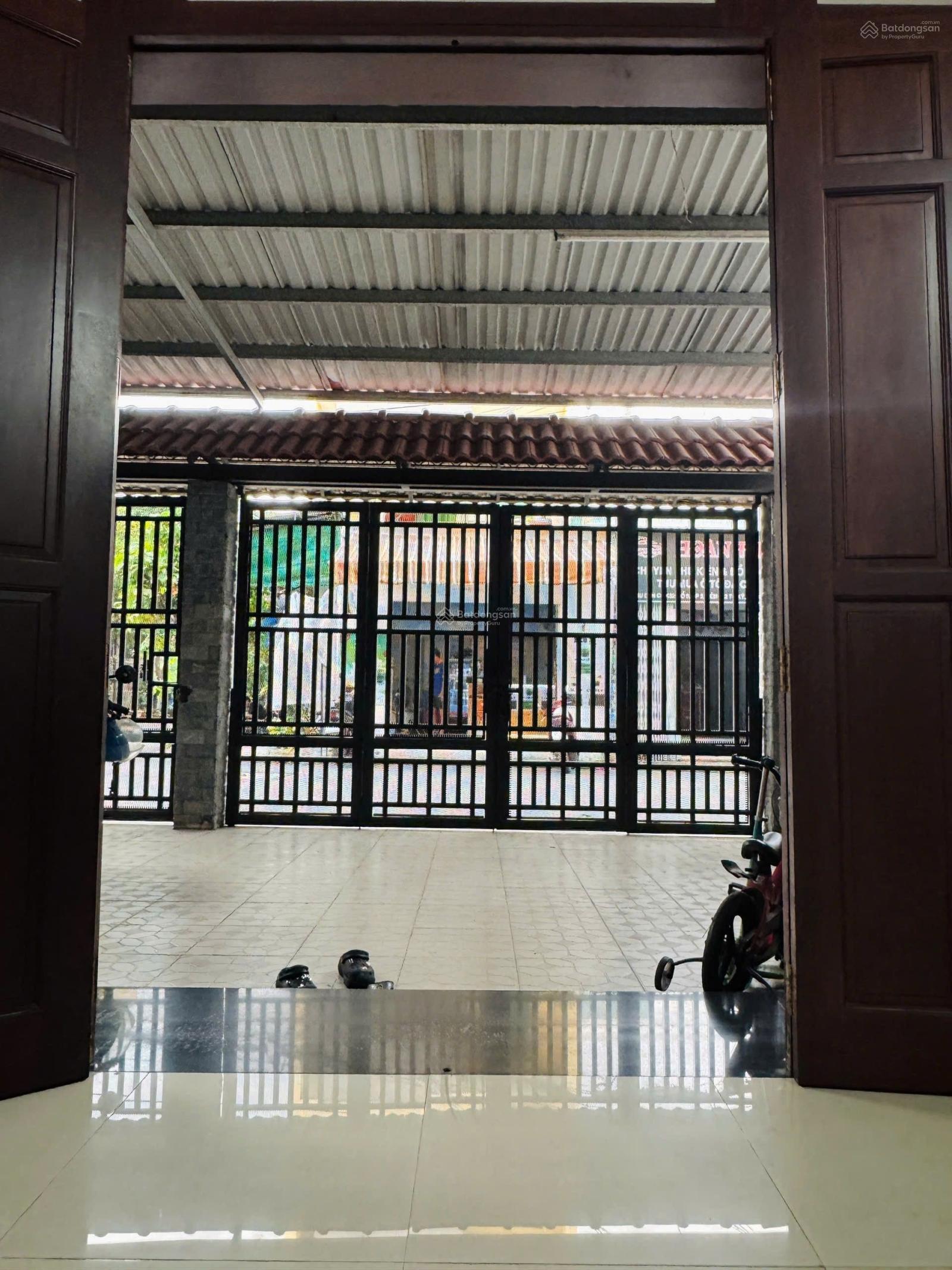 Nhà Góc 2 Mặt Tiền Đường 12m Nhánh Tô Ký, P.Trung Mỹ Tây, 6mx18m, 1 Trệt 3 Lầu. Giá : 10.550 Tỷ