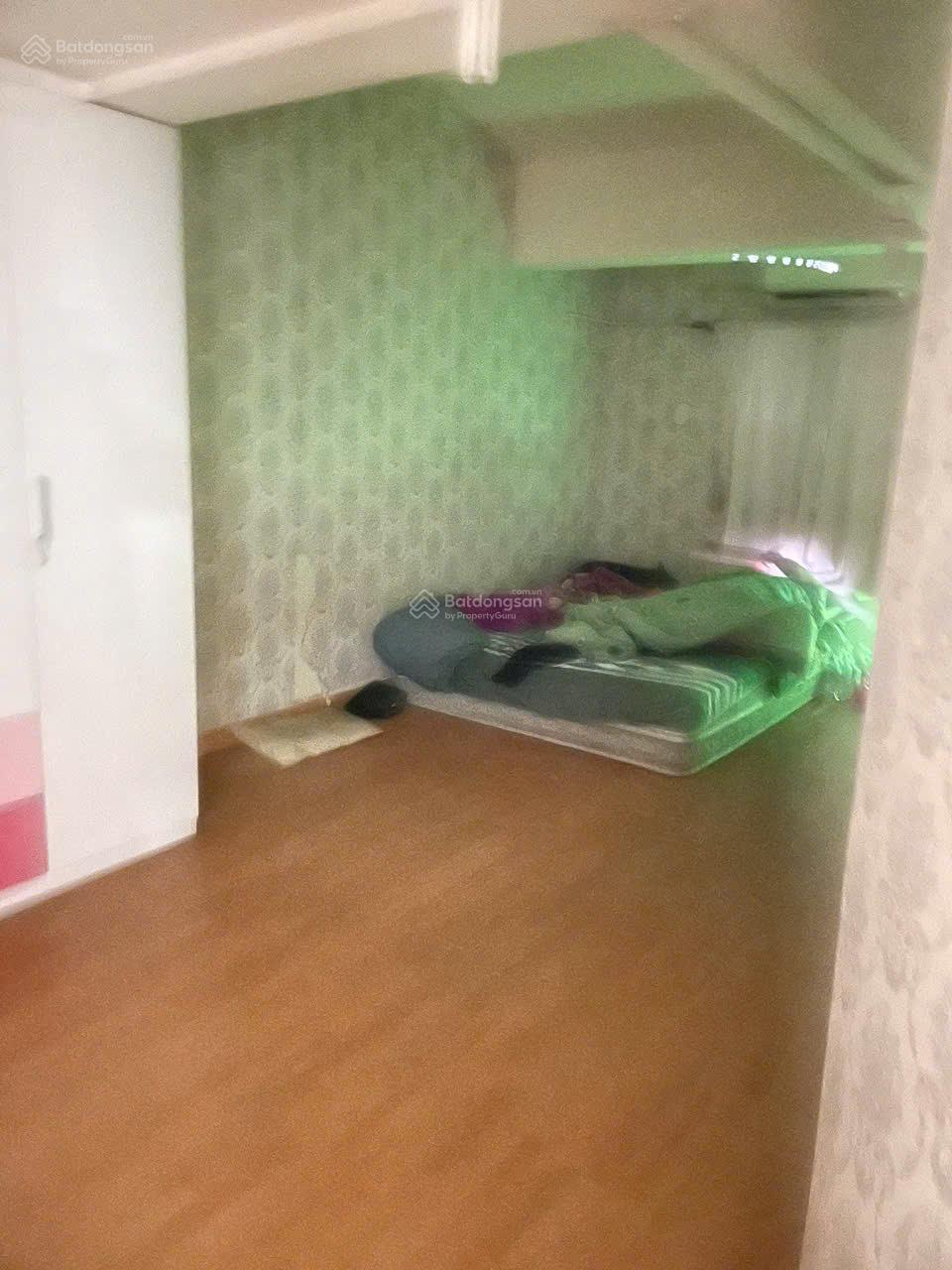 Bán căn góc Penthouse Hưng Vượng 1, quận 7. DT 120m² 3PN, giá 4,8 tỷ, có 2 ban công thoáng mát Bán căn góc Penthouse Hưng Vượng 1, quận 7. DT 120m² 3PN, giá 4,8 tỷ, có 2 ban công thoáng mát