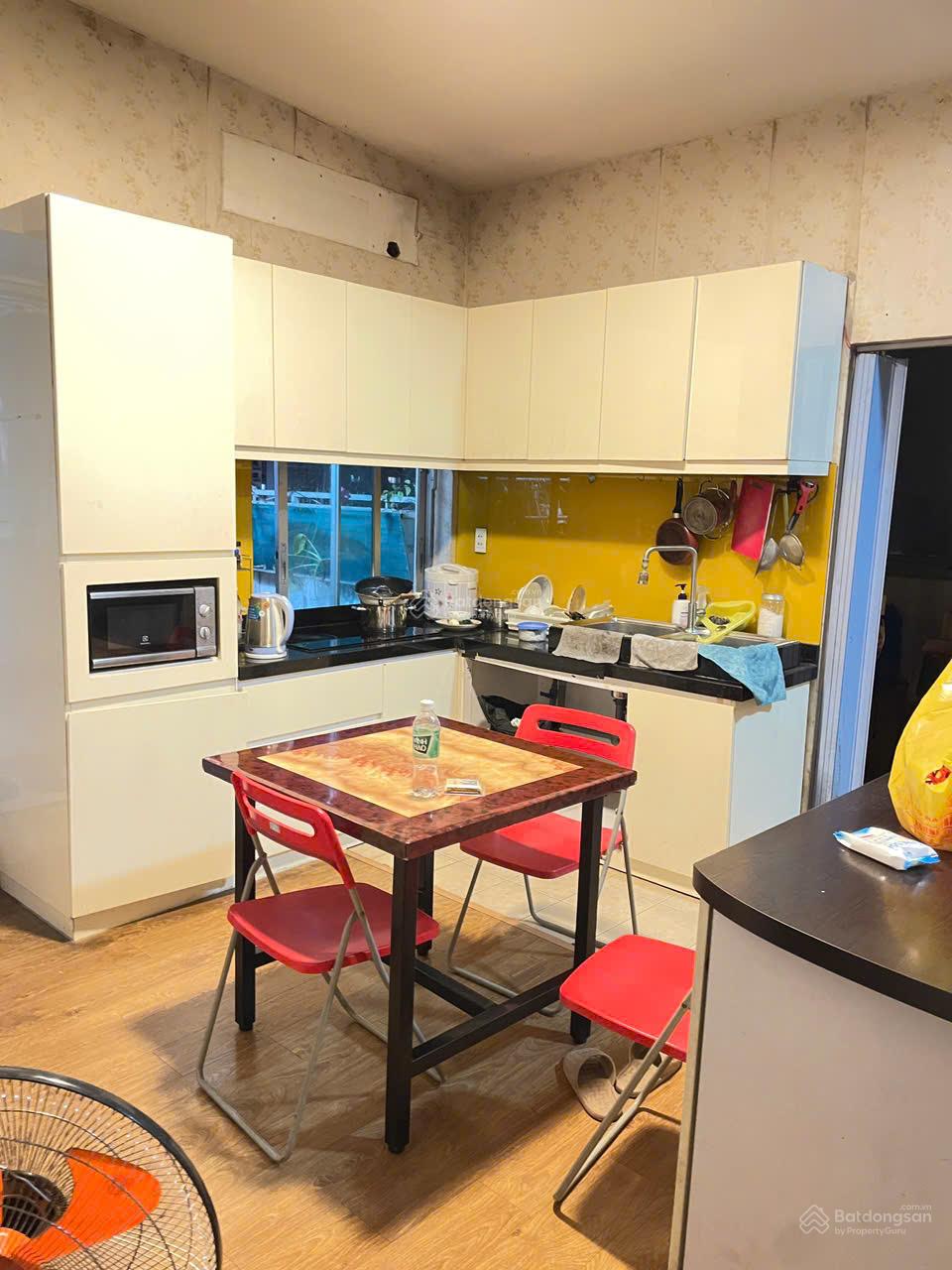 CC bán căn góc Penthouse Hưng Vượng 1, Phú Mỹ Hưng. Nội thất cơ bản, nhận nhà ngay, LH 0938 742 ***