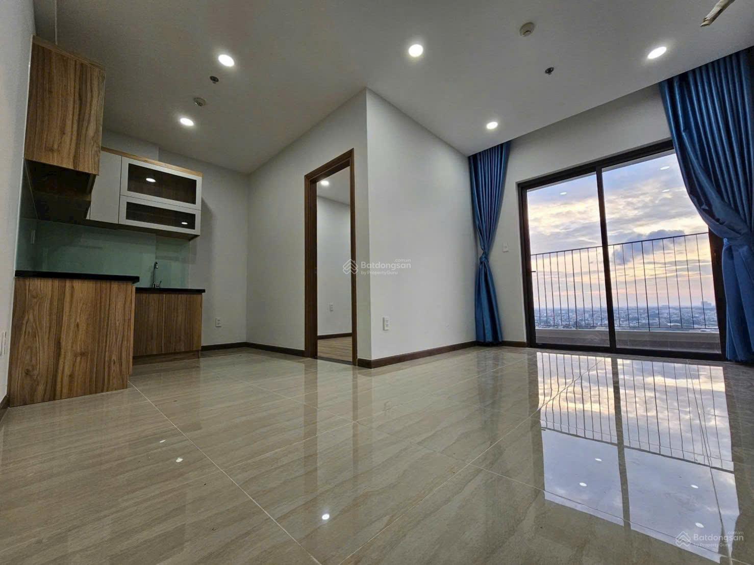 Cần bán Bcons Bee 2PN - 2WC căn góc 2 view = 2,446 tỷ bao hết thuế phí sang tên, cam kết không ảo