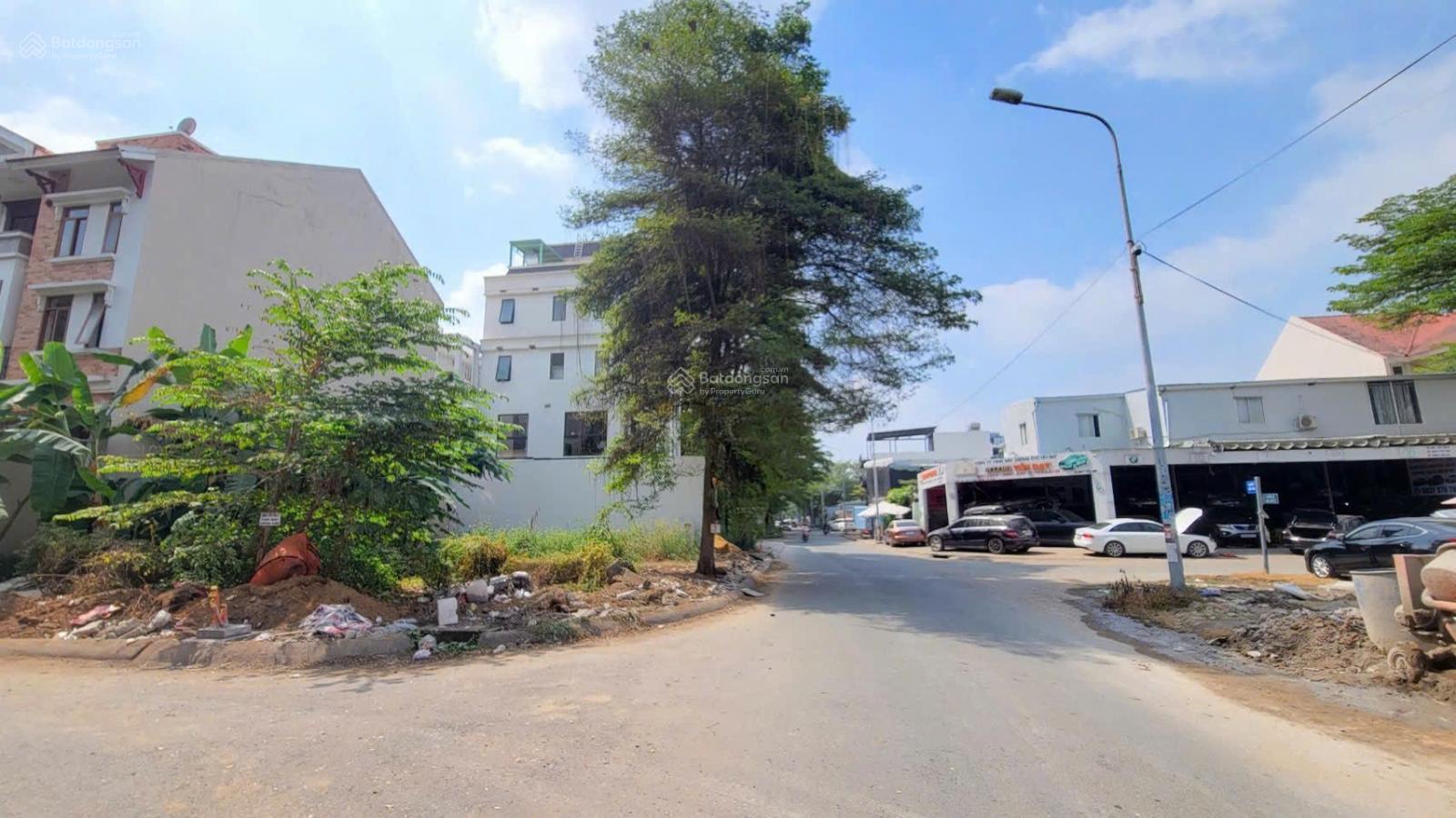 BÁT NÀN! Bán lô góc hai mặt tiền Bát Nàn DT 246.6m2 (13.4m x 19m) giá 49 tỷ - phù hợp xây VP-Villas BÁT NÀN! Bán lô góc hai mặt tiền Bát Nàn DT 246.6m2 (13.4m x 19m) giá 49 tỷ - phù hợp xây VP-Villas