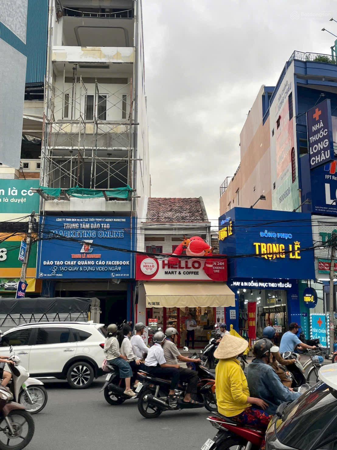 Bán nhà mặt tiền Quang Trung sầm uất ngay vòng xoay,DT 148,5m2 vừa ở vừa cho thuê dòng tiền 30tr/th