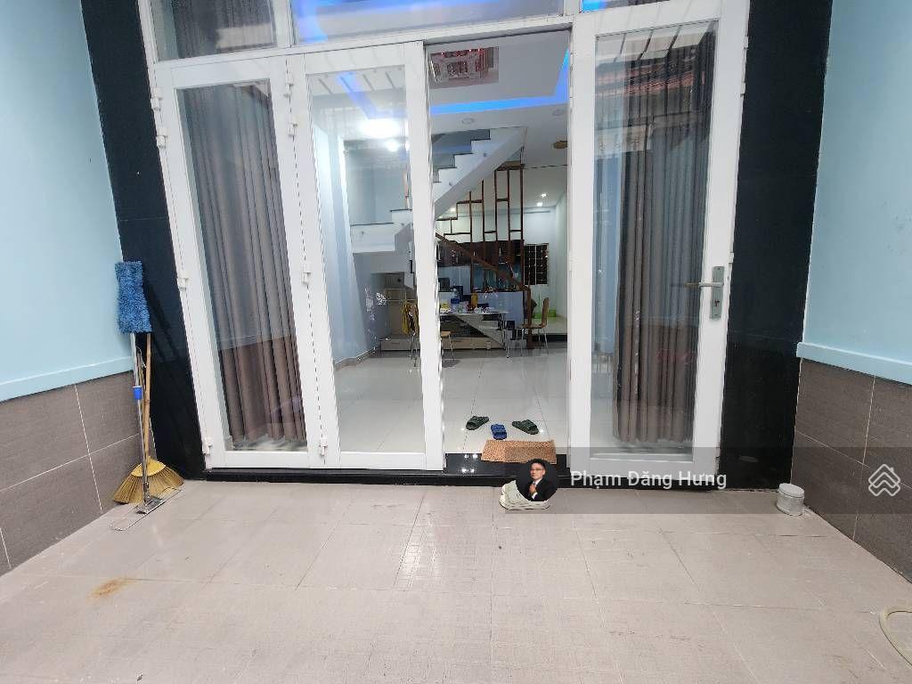 Bán gấp giảm 1.5 tỷ, còn 9.3 tỷ, nhà Phú Nhuận hẻm oto, ra MT Phan Đình Phùng 50m, 4,4x11m, 4 tầng