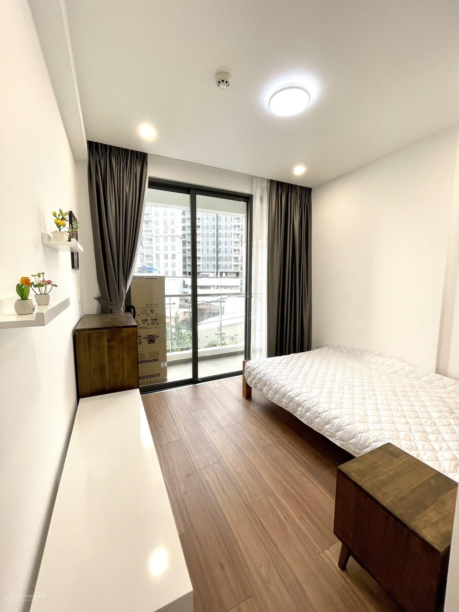 Cho thuê căn hộ 2PN 2WC 69m² full nội thất giá 17tr D'Lusso