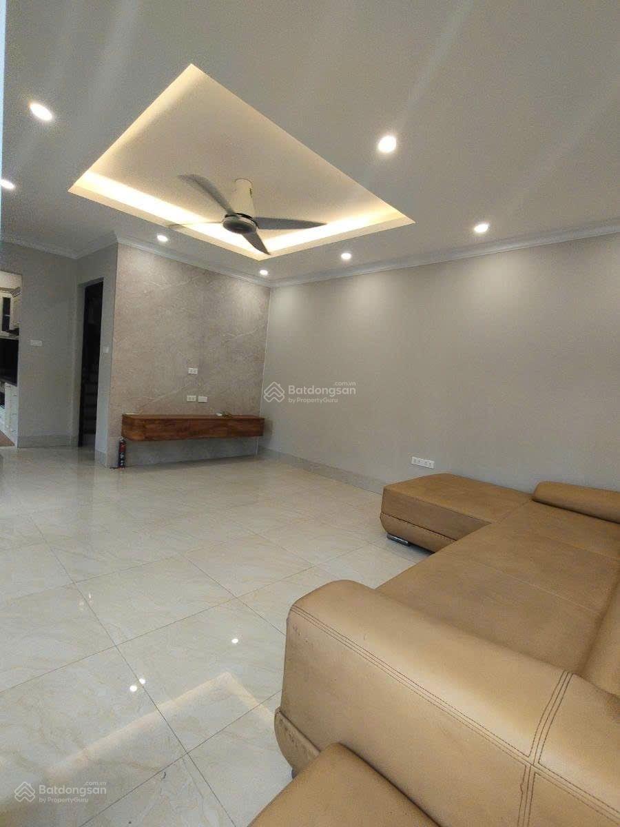 Sướng! Hồ Tùng Mậu lô góc 2 mặt tiền, ô tô đỗ cửa,1 nhà ra phố, ở thích, sổ đẹp, ở ngay, kinh doanh