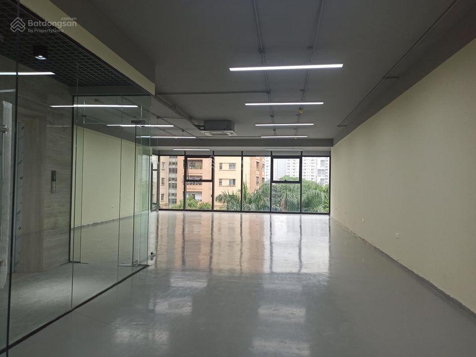 Chủ nhà cho thuê văn phòng 60m2 giá 9 triệu tại Nguyễn Xiển- Thanh Xuân Chủ nhà cho thuê văn phòng 60m2 giá 9 triệu tại Nguyễn Xiển- Thanh Xuân