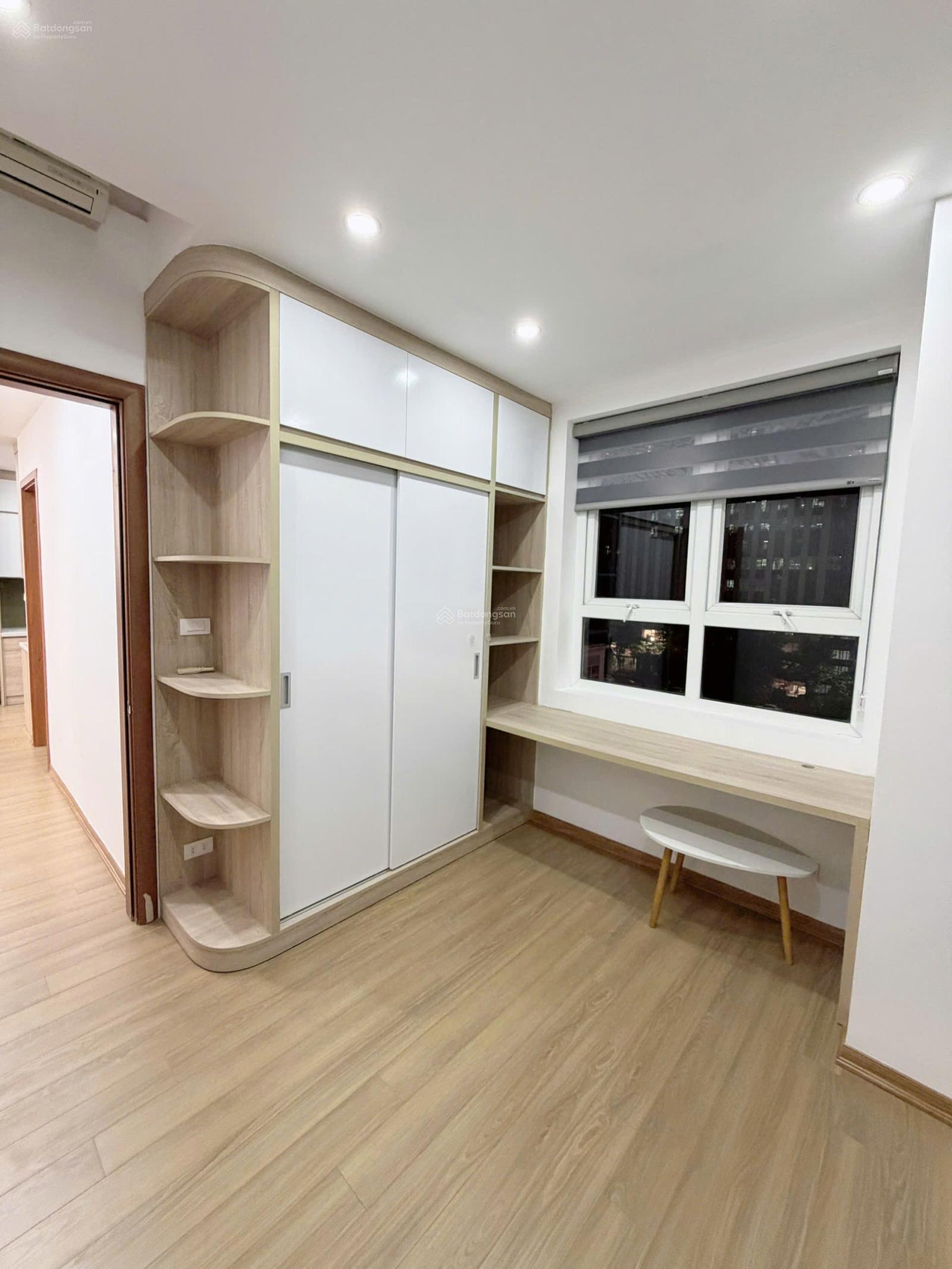 Tôi bán căn hộ chung cư A14, Nam Trung Yên, 55m2, 2PN 1WC, giá 5,2 tỷ. LH: 0834 487 ***