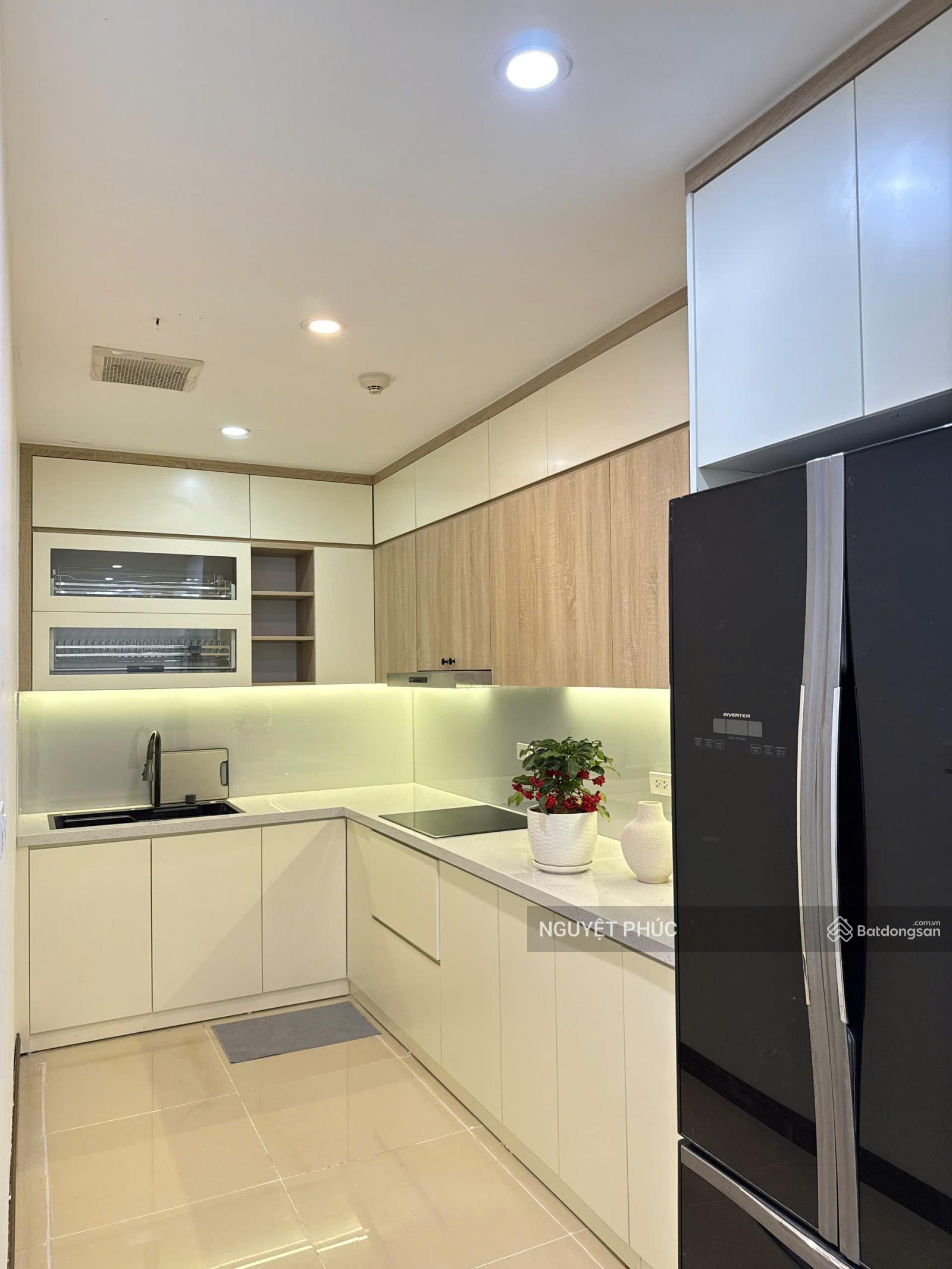 (Giá chuẩn) chính chủ cần bán Goldmark City 3 ngủ, giá tốt 9.4 tỷ, full NT. Liên hệ: 0946 116 ***