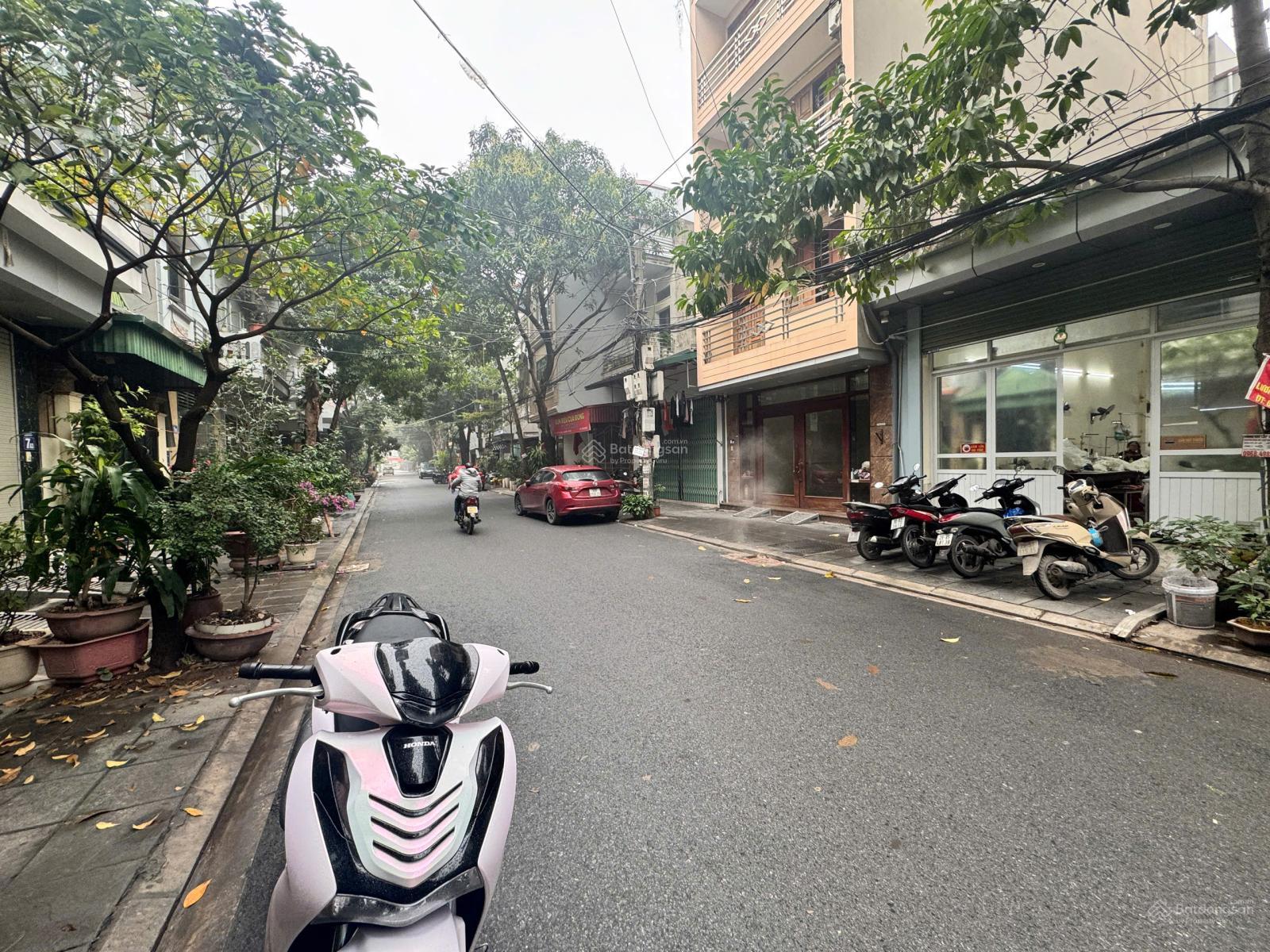 Bán ĐẤT TDC Cự Khối, Long Biên 80m đường 13m VỈA HÈ - Ô TÔ TRÁNH - AN SINH ĐỈNH nhỉnh 13 tỷ.