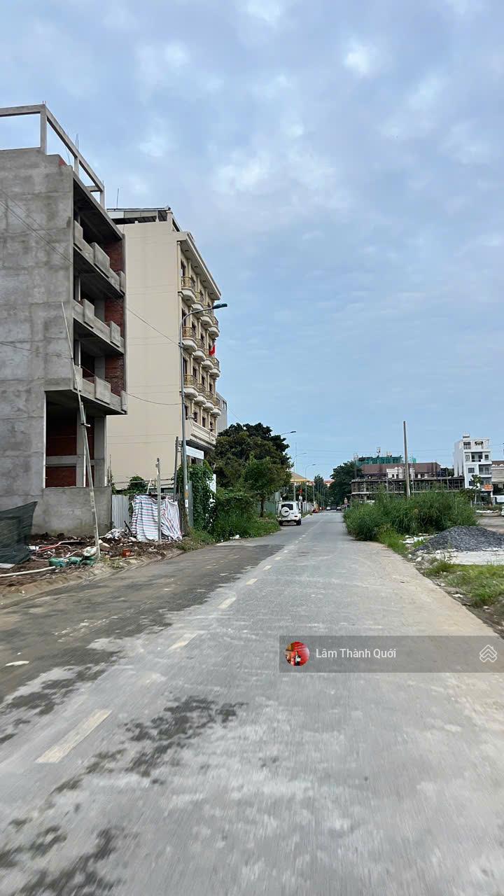 Bán nhà MT 33 Phan Bá Vành, 16x18, 288m2, 1 hầm, 7 tầng, 1400m2 sàn, 145 tỷ