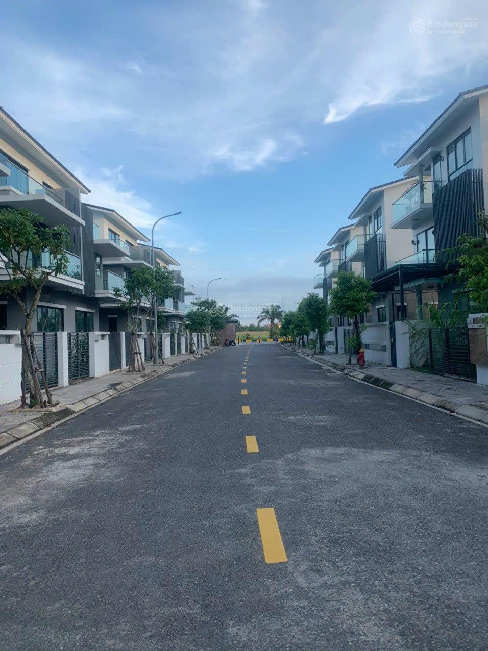 Đón sóng cầu Nguyễn Trãi , chủ nhà bán nhanh căn 80m2 xây 3 tầng khu đô thị Bellhomes Thuỷ Nguyên