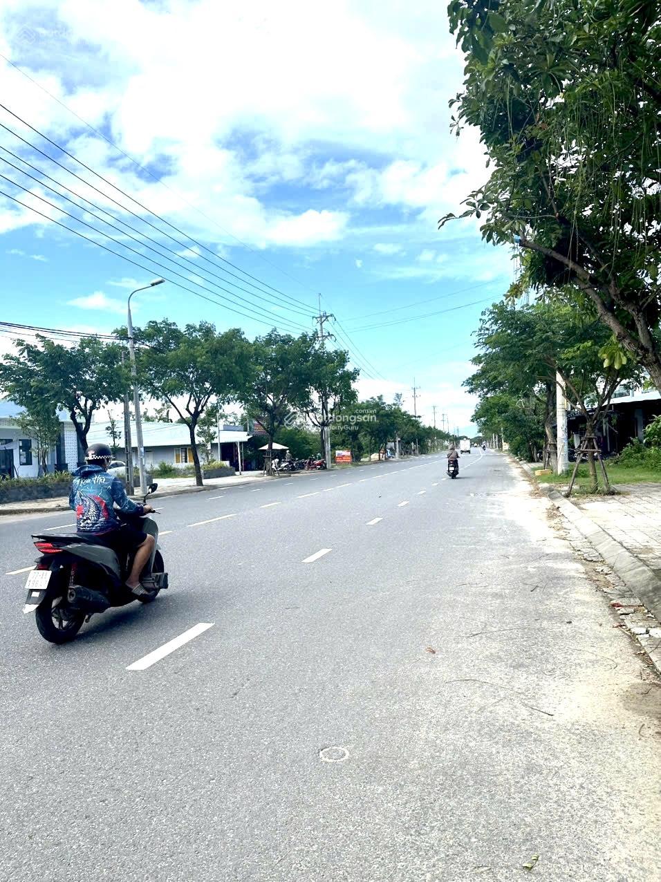 Bán đất mặt tiền Mai Đăng Chơn, diện tích khủng 604m2 giá tốt cho nhà đầu tư nhanh tay chỉ 17 tỷ