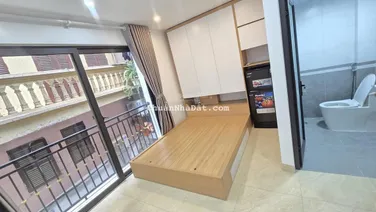 Gấp! Toà CCMN Nguyễn Trãi, dt 75m2 x7t mt 6m, 17pn kk, thang máy, thoát hiểm, pccc, cách phố 10m