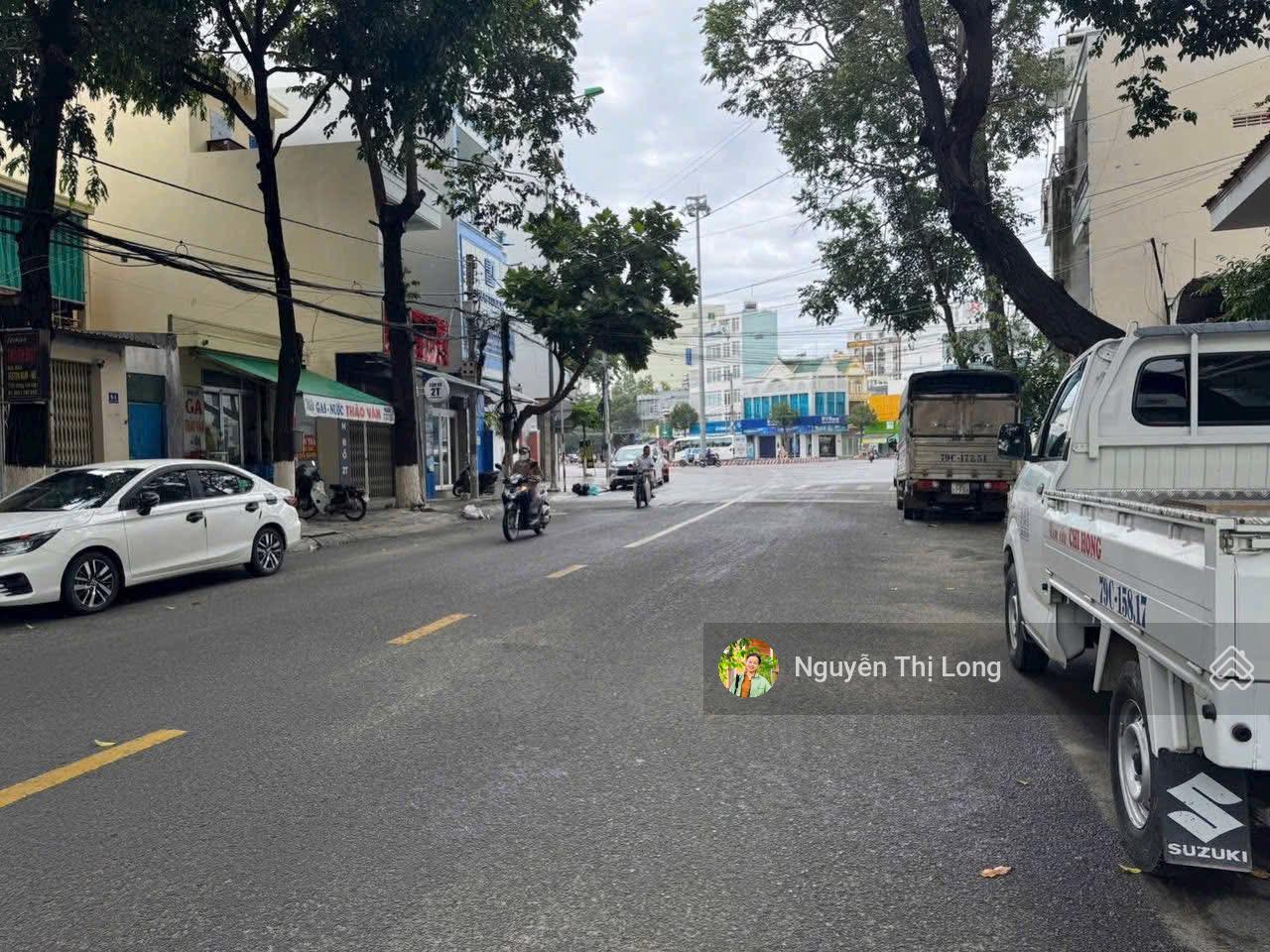 Bán nhà mặt tiền đường Nguyễn Thị Định gần vòng xoay đường Nguyễn Đức Cảnh