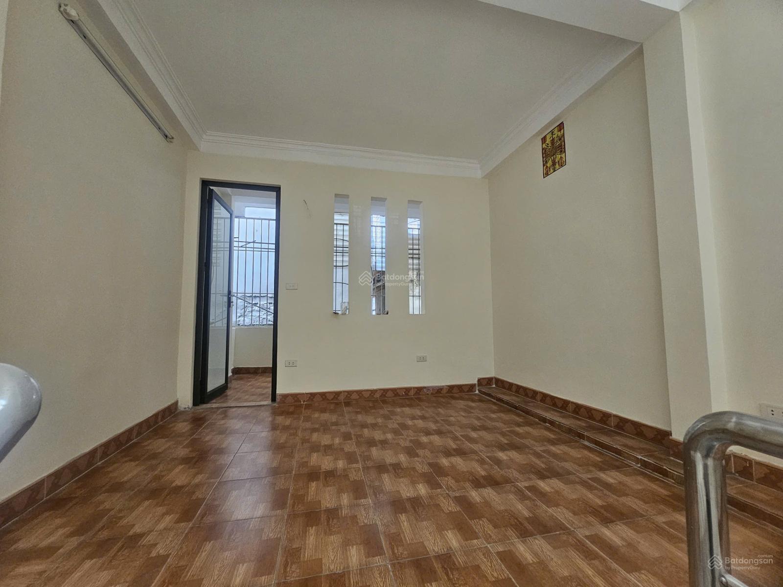 Chính Chủ bán Căn nhà đất Quan Nhân 30/34m 5 tầng MT 4m Nở hậu giá 7,8 tỷ