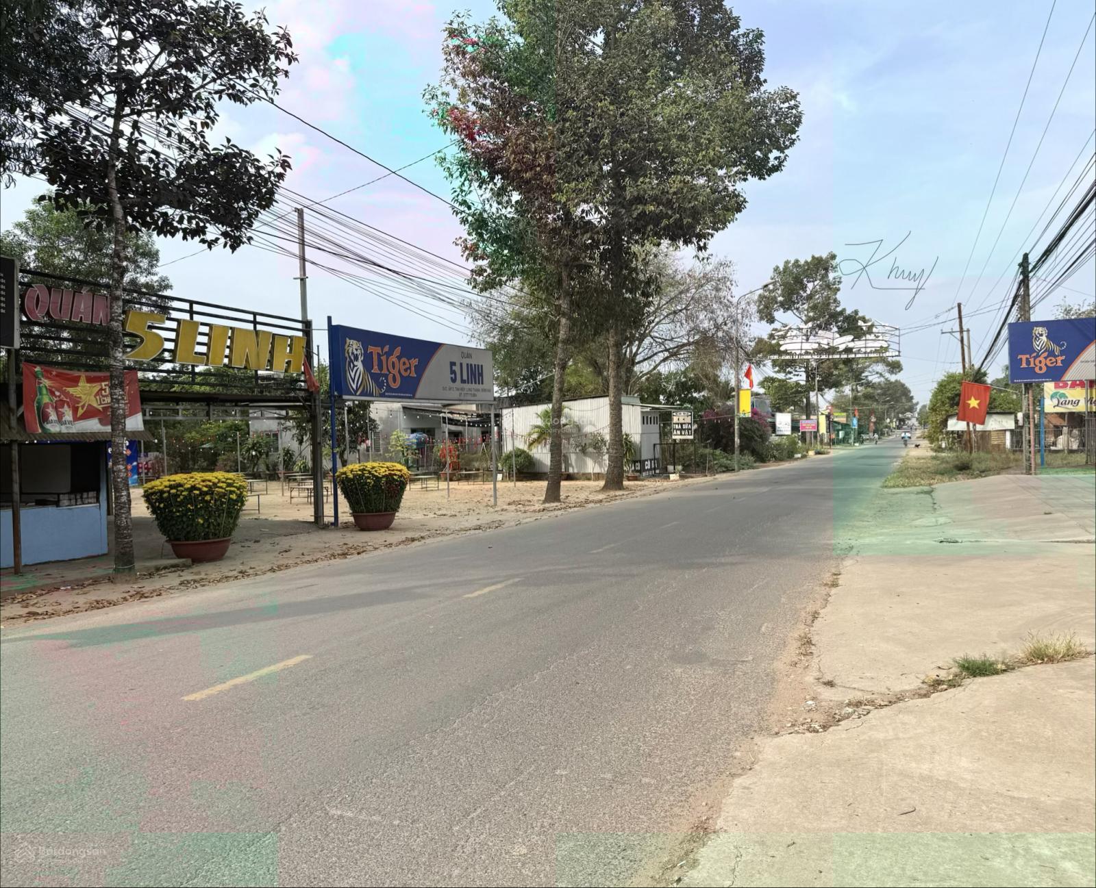 Đất gần quán 5 Linh Ấp Tân Hiệp - Xã Phước Thái, Diện tích 5x20m2. Giá bán 1tỷ450, Sổ thổ cư 100%.