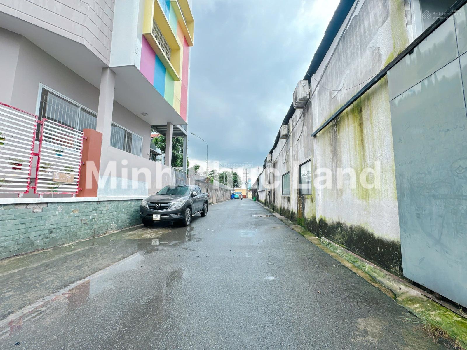 NHÀ ĐẸP NGAY LOTTE MART LÊ VĂN LƯƠNG QUẬN 7 - HẺM 6M - 4 TẦNG BTCT 5PN - 49m2 - HƠN 5 TỶ