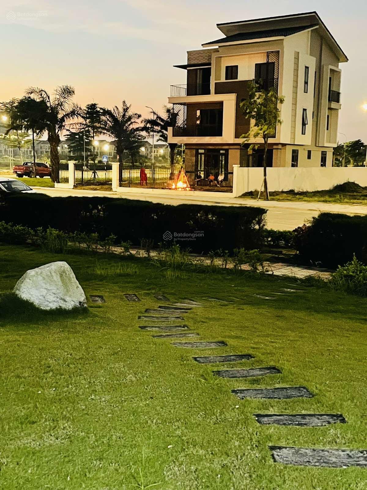 Áp lực tài chính bằng 0 khi sở hữu biệt thự tại Centa Riverside, giá gốc rẻ bằng 1/3 thị trường