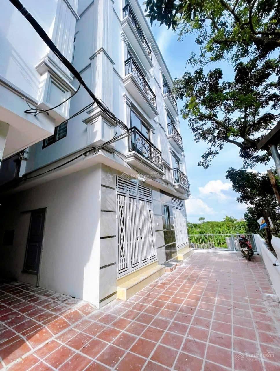 Rẻ nhất Phượng nghĩa: 35m2 xây 4T. Vị trí đẹp oto đỗ gần, ngõ nông. Tiện ích ngập tràn. Giá 3.3 tỷ