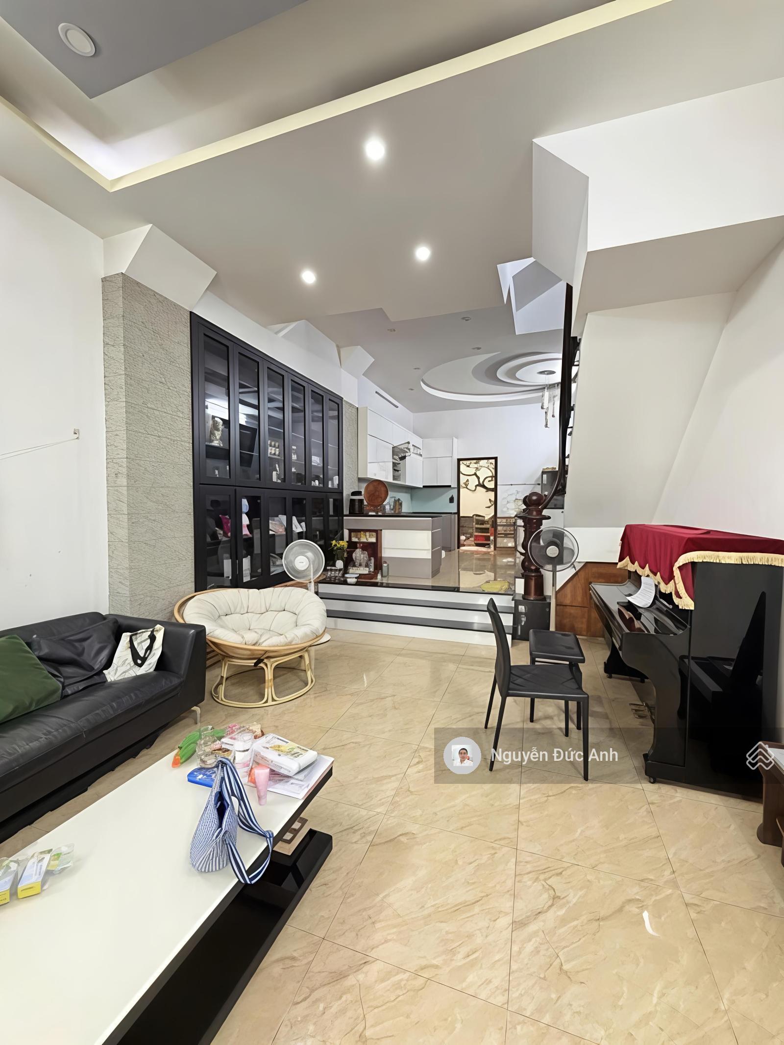 Bán nhà Gò Vấp 9 tỷ ở ngay - HXH 6m - 4.5mx17m(hiếm) - 4 tầng 4PN - SHR vuông A4 - Gần CV Làng Hoa Bán nhà Gò Vấp 9 tỷ ở ngay - HXH 6m - 4.5mx17m(hiếm) - 4 tầng 4PN - SHR vuông A4 - Gần CV Làng Hoa