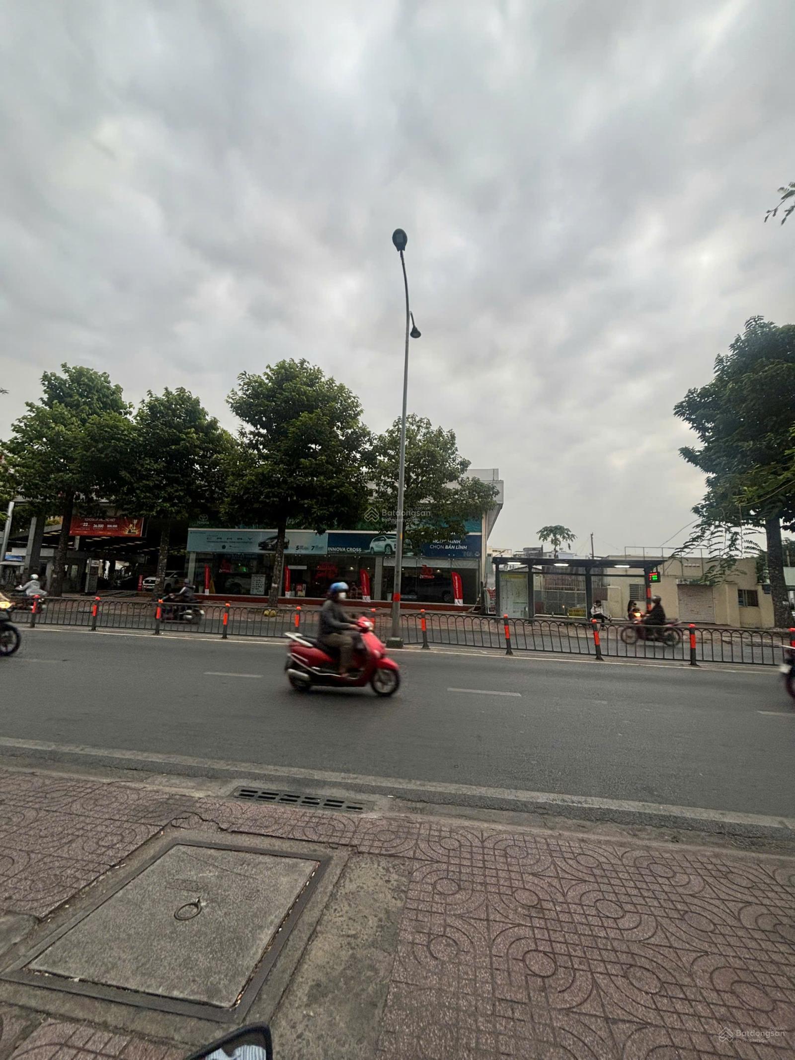 Nhà hẻm xe tải Bắc Hải , ngay cư xá Bắc Hải quận 10 , diện tích cn 100m2 , 4x25 giá 11,8 tỷ Nhà hẻm xe tải Bắc Hải , ngay cư xá Bắc Hải quận 10 , diện tích cn 100m2 , 4x25 giá 11,8 tỷ